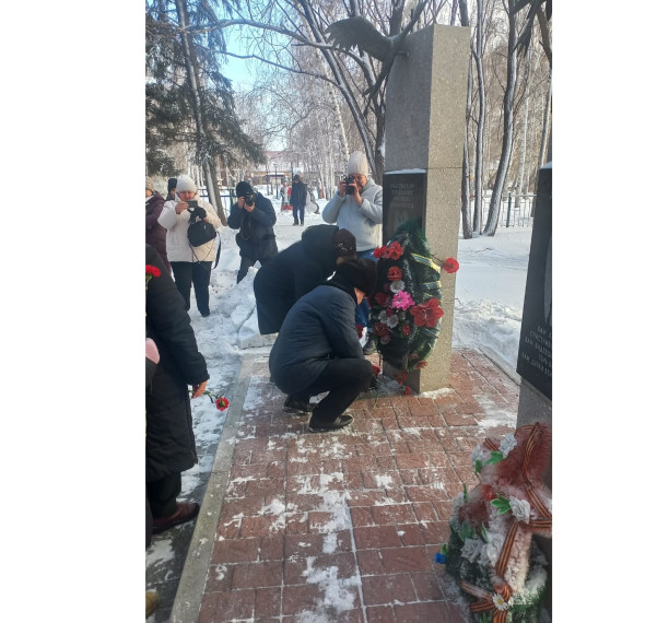Сегодня в нашем регионе и по всей стране чествуют тех, кто воевал в Афганистане. Сегодня в нашем регионе и по всей стране чествуют тех, кто воевал в Афганистане.